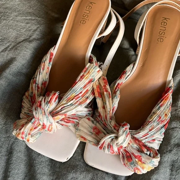 Kensie Kadence Floral Bow Satin Ankle Strap High Heel Sandal - Picture 4 of 9